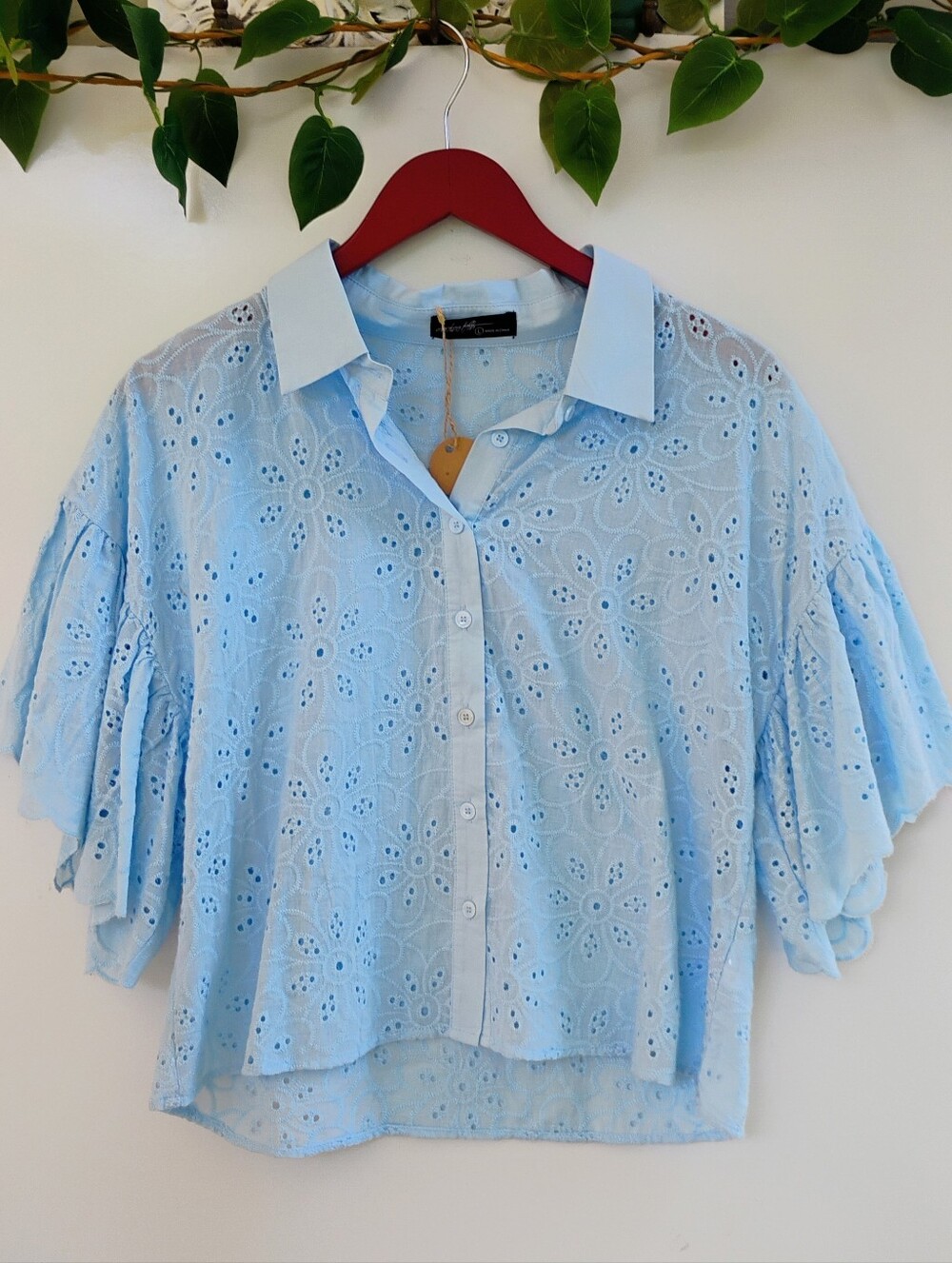 NWT On Twelfth Light Blue Eyelet Button-Front Blouse Size Large